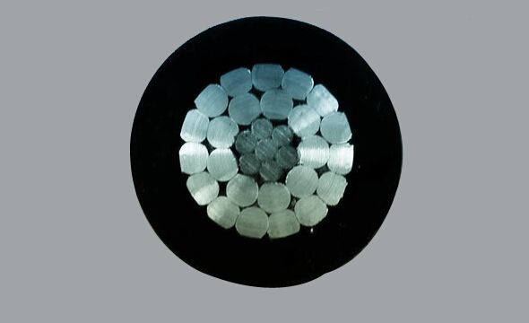 JKLGYJ-10kV及以下鋼鋁絞線(xiàn)芯交聯(lián)聚乙烯絕緣架空電纜